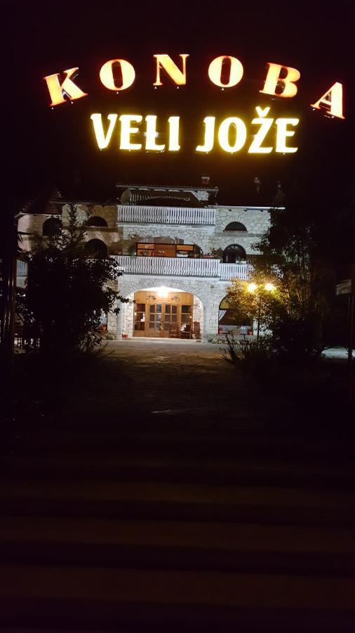 Bungalo Hotel Buzet Exterior photo